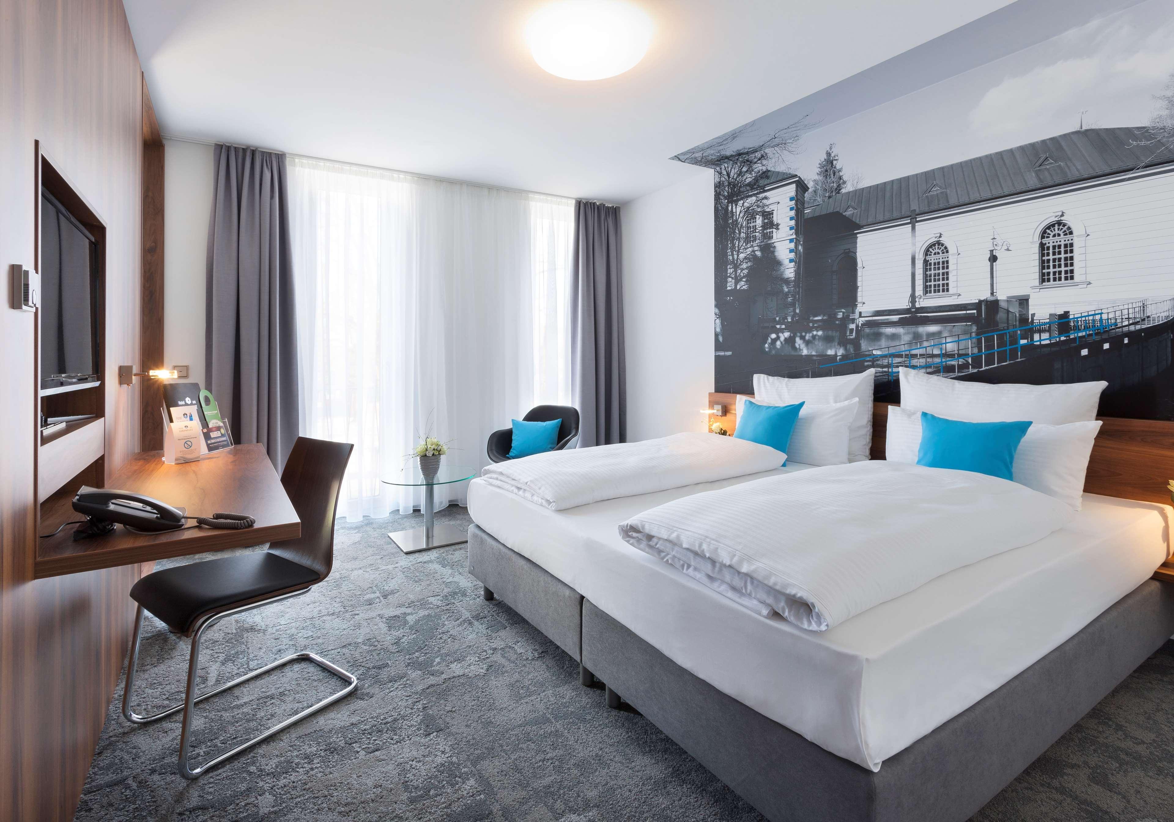 Best Western Hotel Am Europaplatz Königsbrunn Extérieur photo