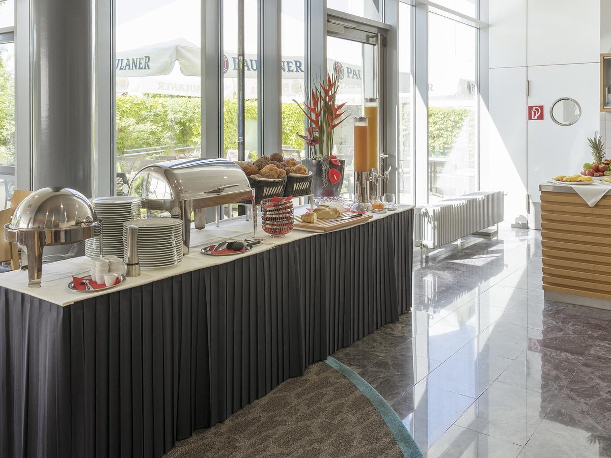 Best Western Hotel Am Europaplatz Königsbrunn Extérieur photo
