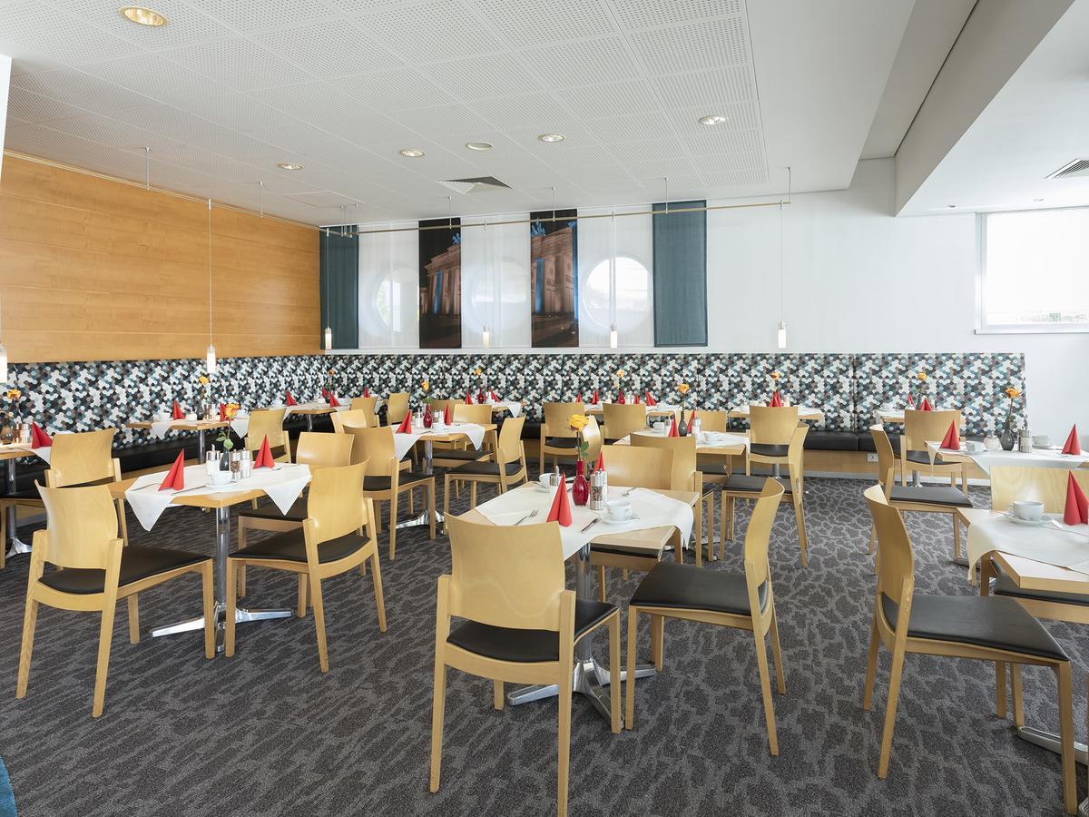 Best Western Hotel Am Europaplatz Königsbrunn Extérieur photo